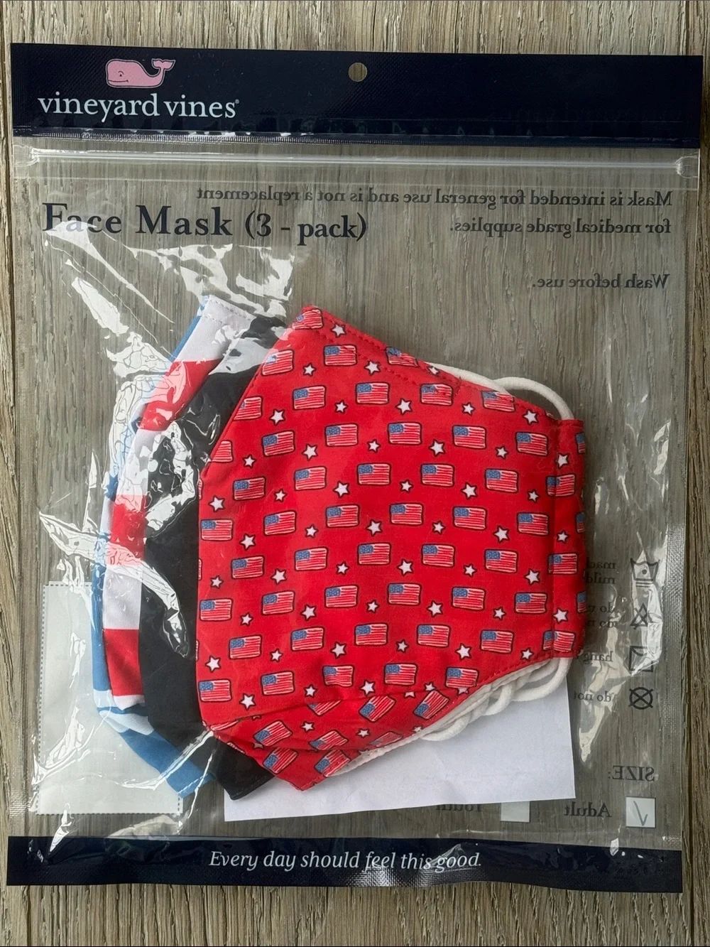 Vineyard Vines Sealed 3-Pack Lined Face Masks Flag Red, White, & Blue-Adult Size